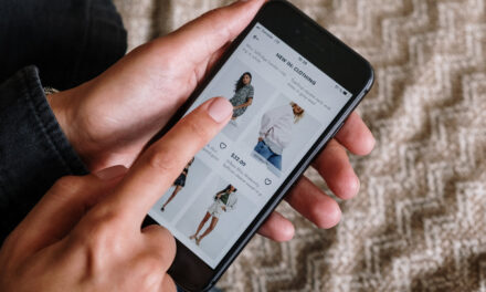 Is 2021 ending with an m-commerce holiday shopping record?